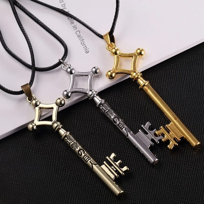 Shingeki no Kyojin Necklace – Premium Attack on Titan Cosplay